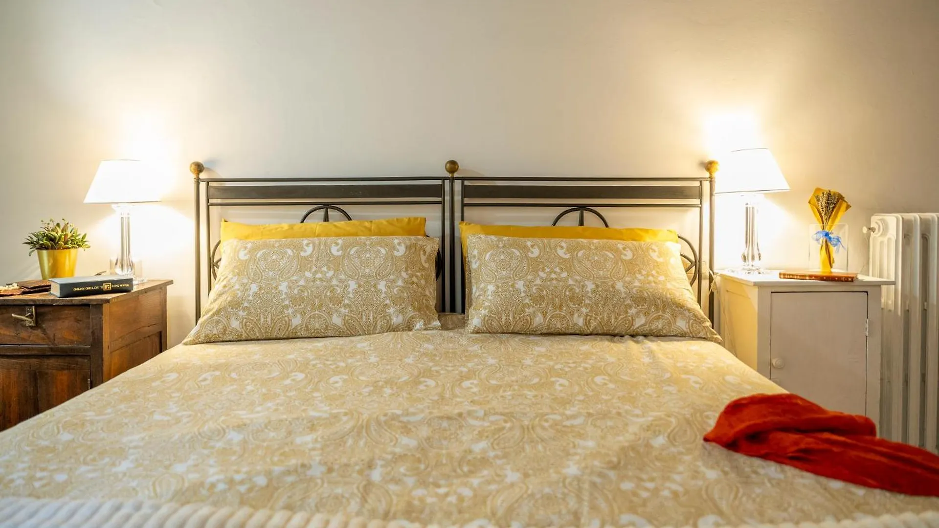 Loving Santo Spirito Apartment Florence
