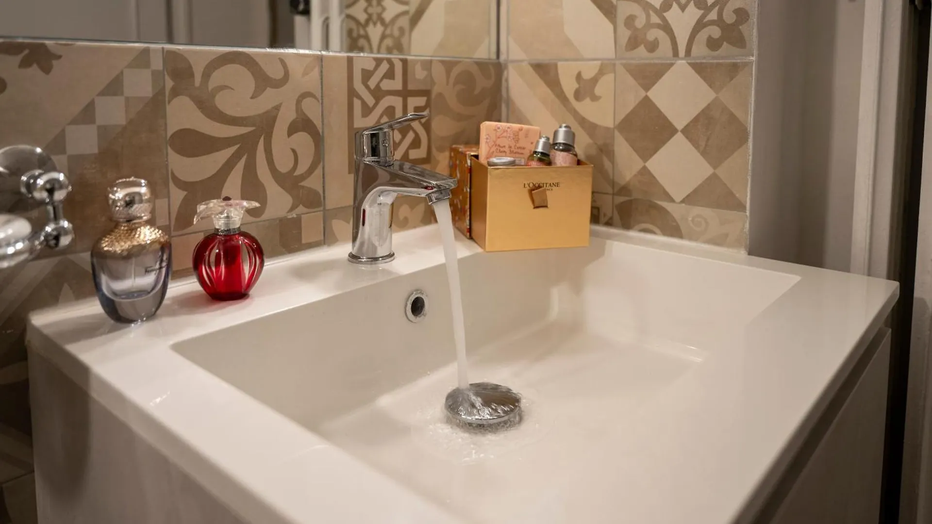 Loving Santo Spirito Apartment Florence